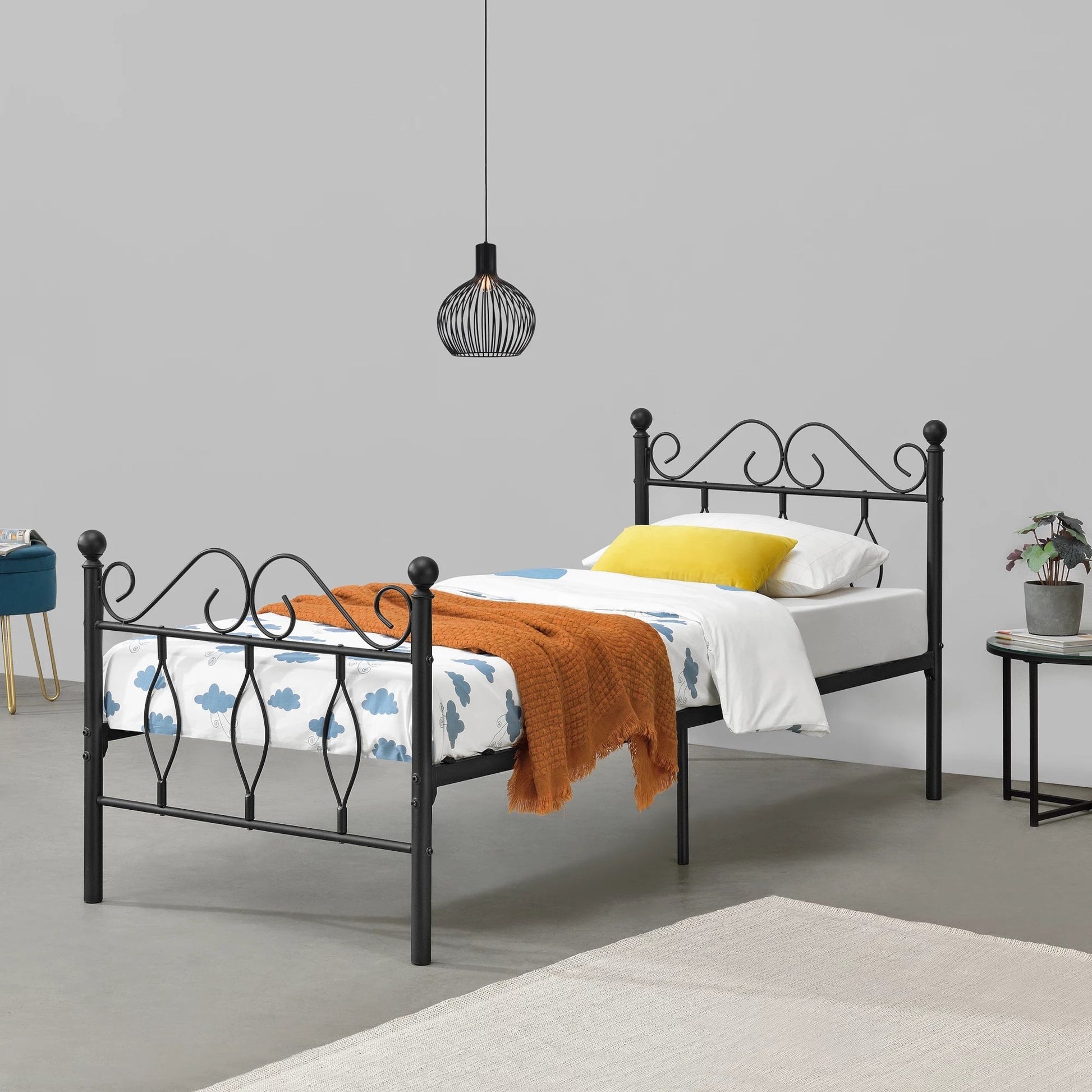 In And OutdoorMatch Metalen Bedframe Elfrieda - Staal - Met Bedbodem - Zwart - 90x200 cm - Snelle Montage Eén persoon slapen